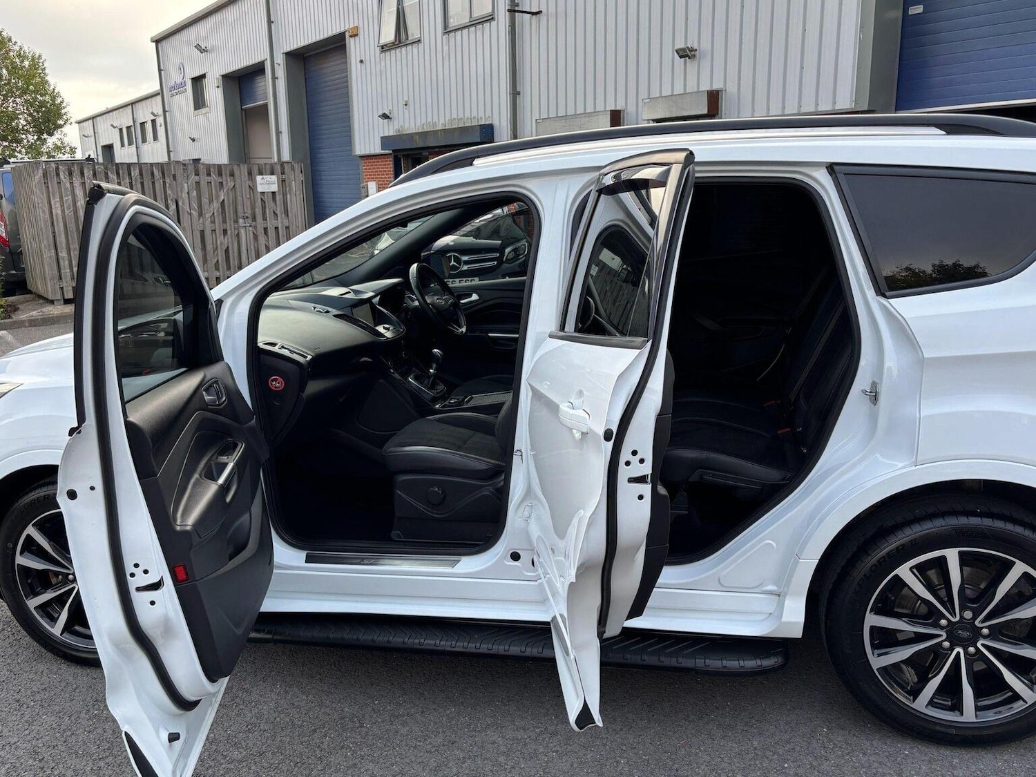 Used Ford Kuga 2017 for sale - 76673151: Photo 19