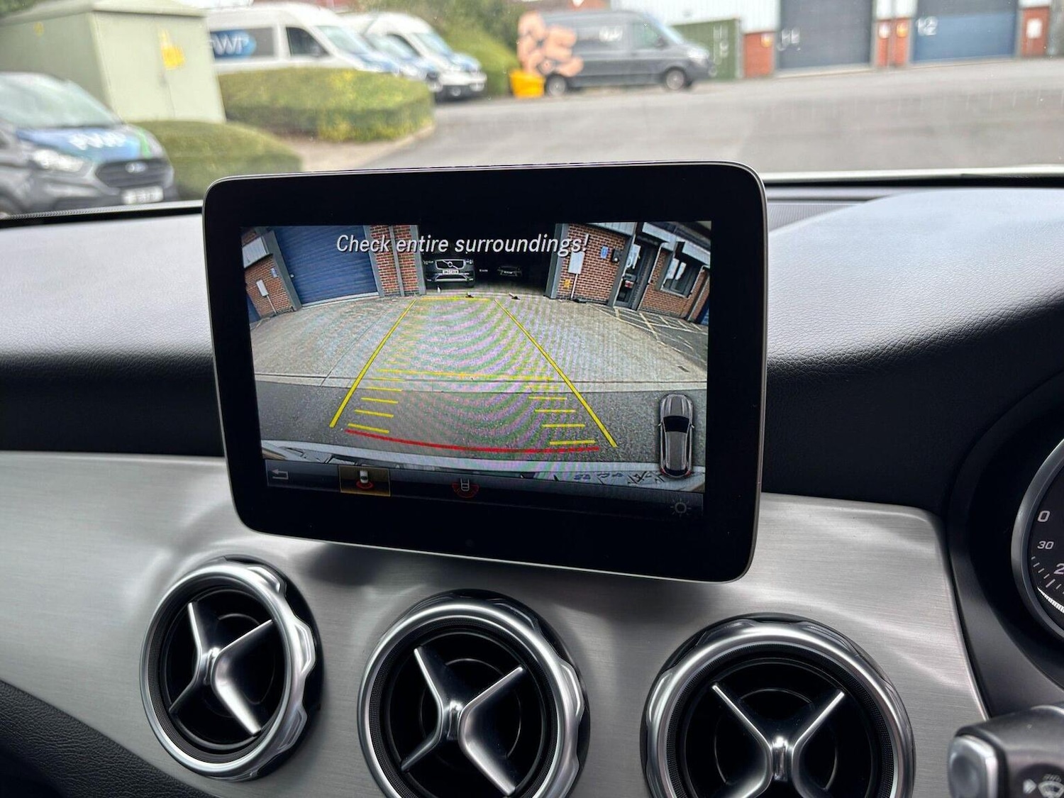 Used Mercedes-Benz GLA 2018 for sale - 76673160: Photo 14