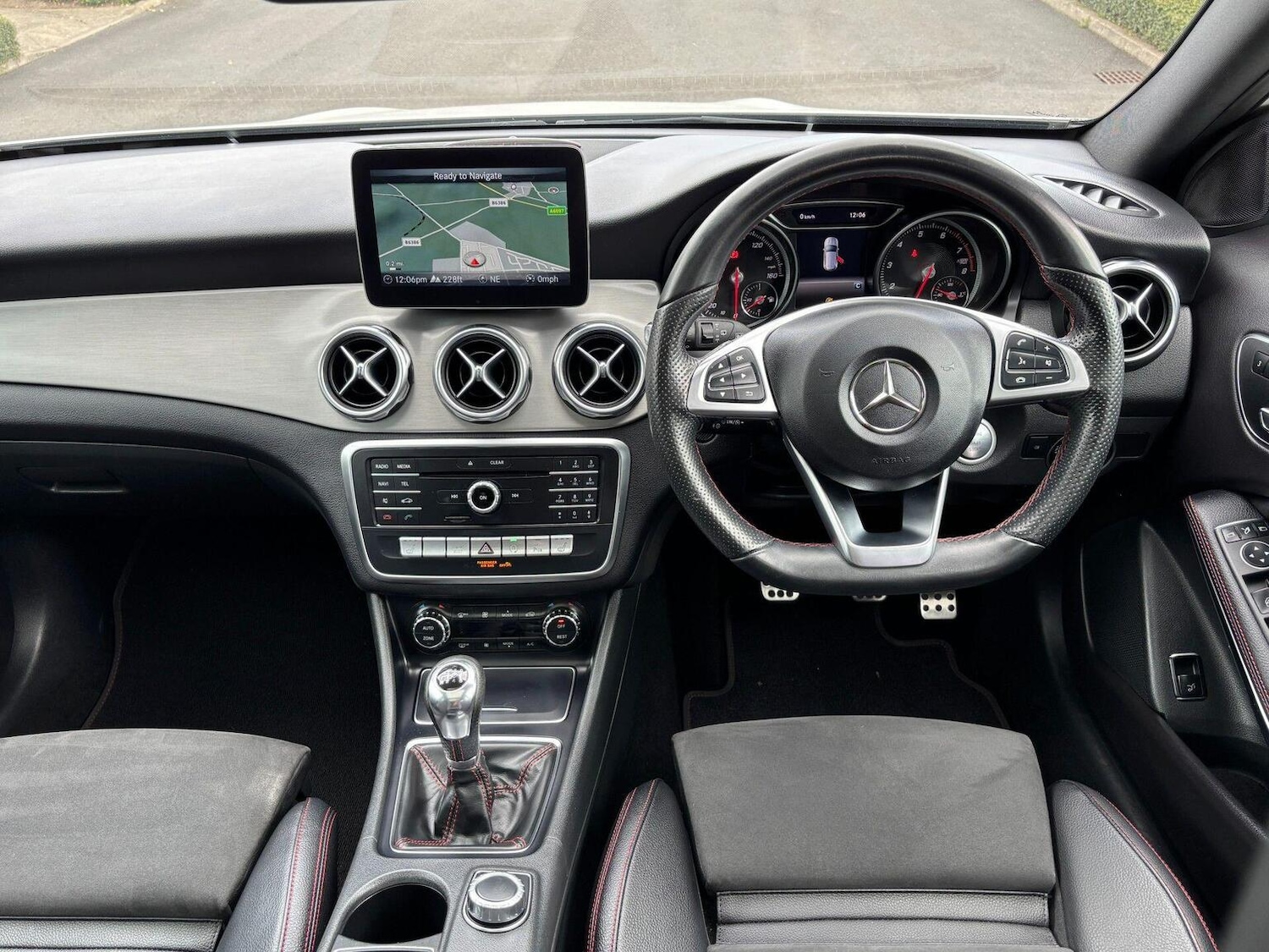 Used Mercedes-Benz GLA 2018 for sale - 76673160: Photo 17