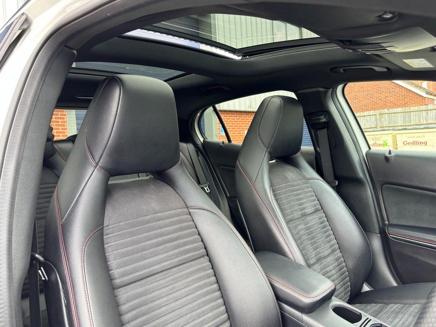 Used Mercedes-Benz GLA 2018 for sale - 76673160: Photo 20