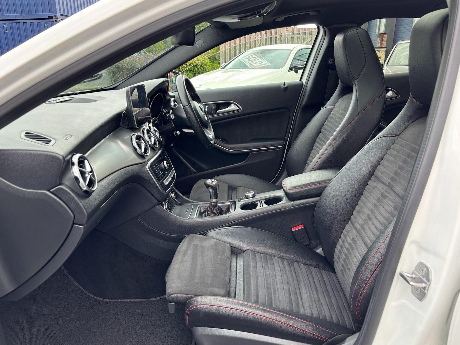 Used Mercedes-Benz GLA 2018 for sale - 76673160: Photo 33