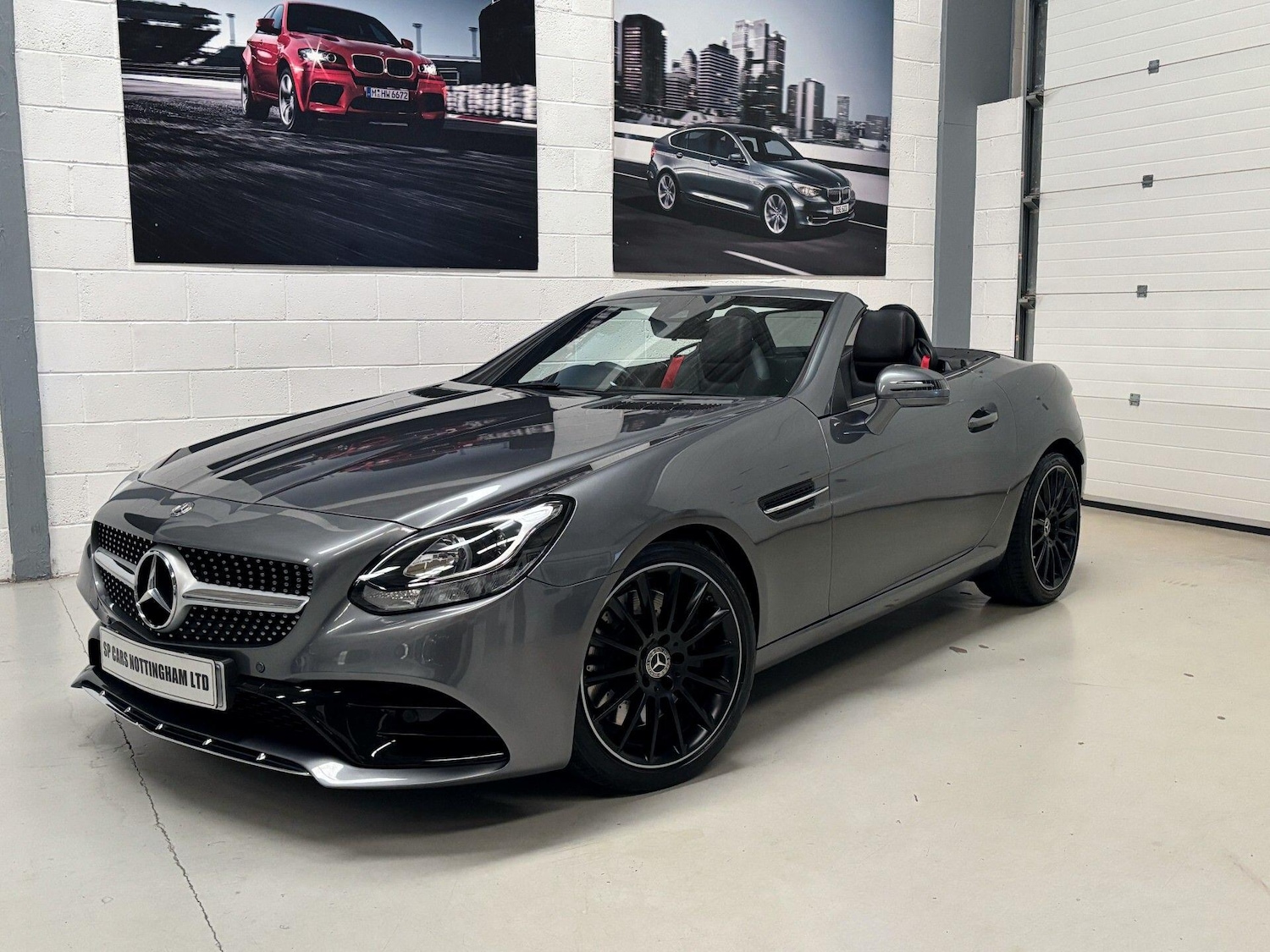 Used Mercedes-Benz SLC 2017 for sale - 76615679: Photo 2