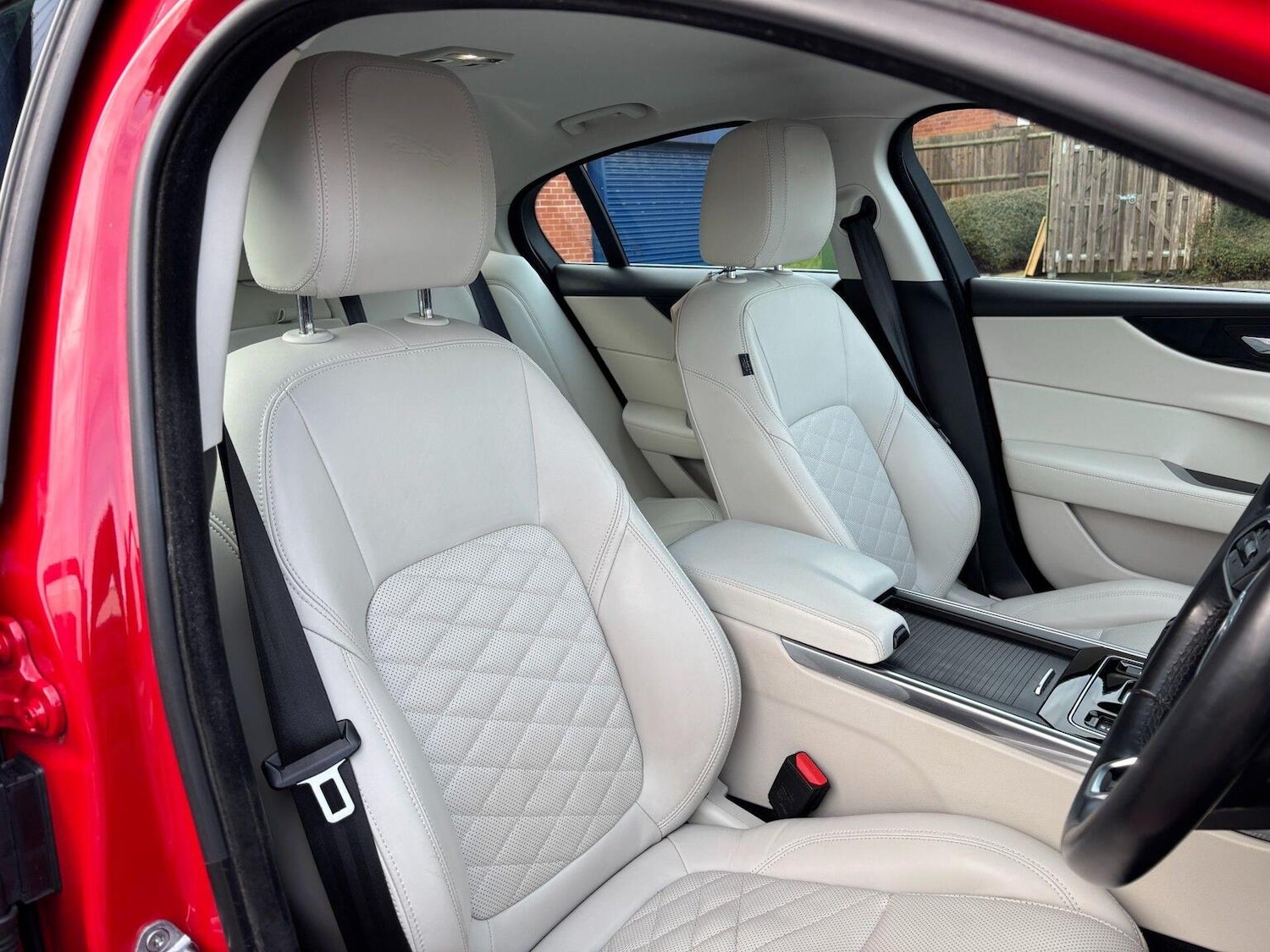 Used Jaguar XE 2019 for sale - 77350161: Photo 22