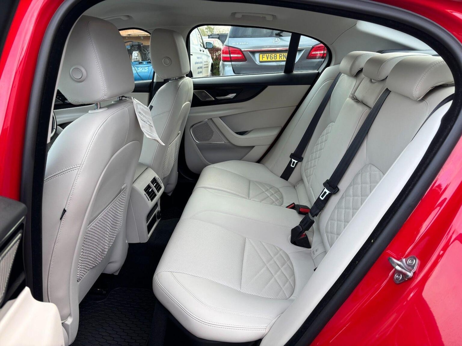 Used Jaguar XE 2019 for sale - 77350161: Photo 25