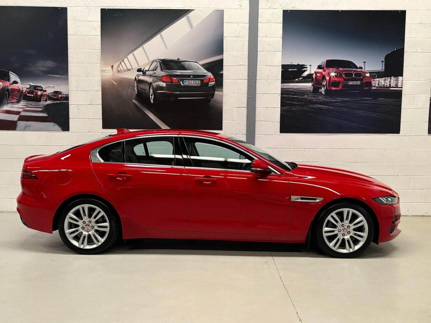 Used Jaguar XE 2019 for sale - 77350161: Photo 9