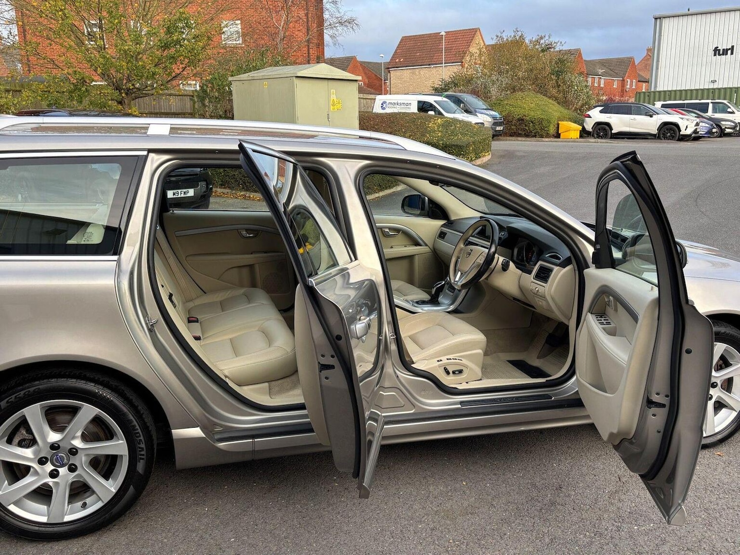 Used Volvo V70 2015 for sale - 76673154: Photo 16