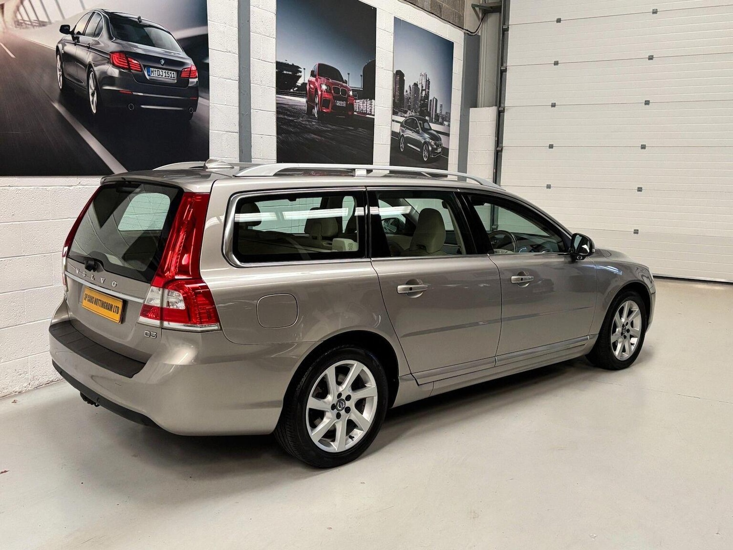 Used Volvo V70 2015 for sale - 76673154: Photo 3