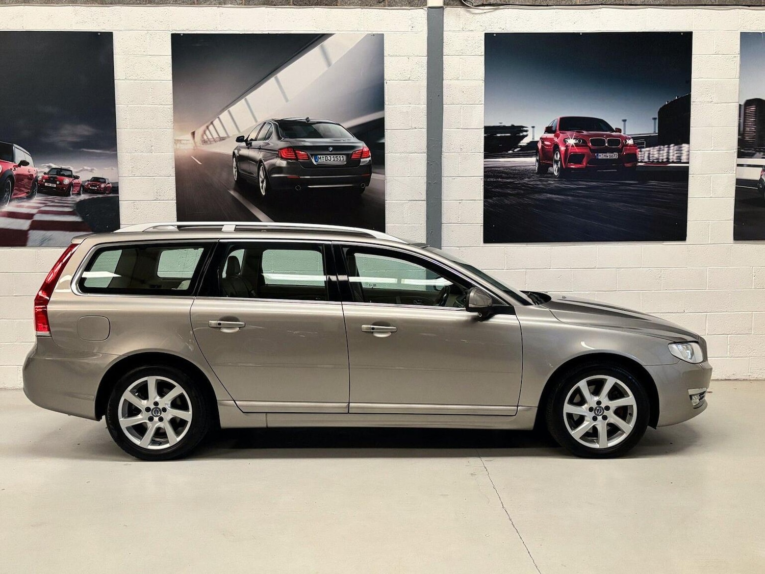 Used Volvo V70 2015 for sale - 76673154: Photo 9