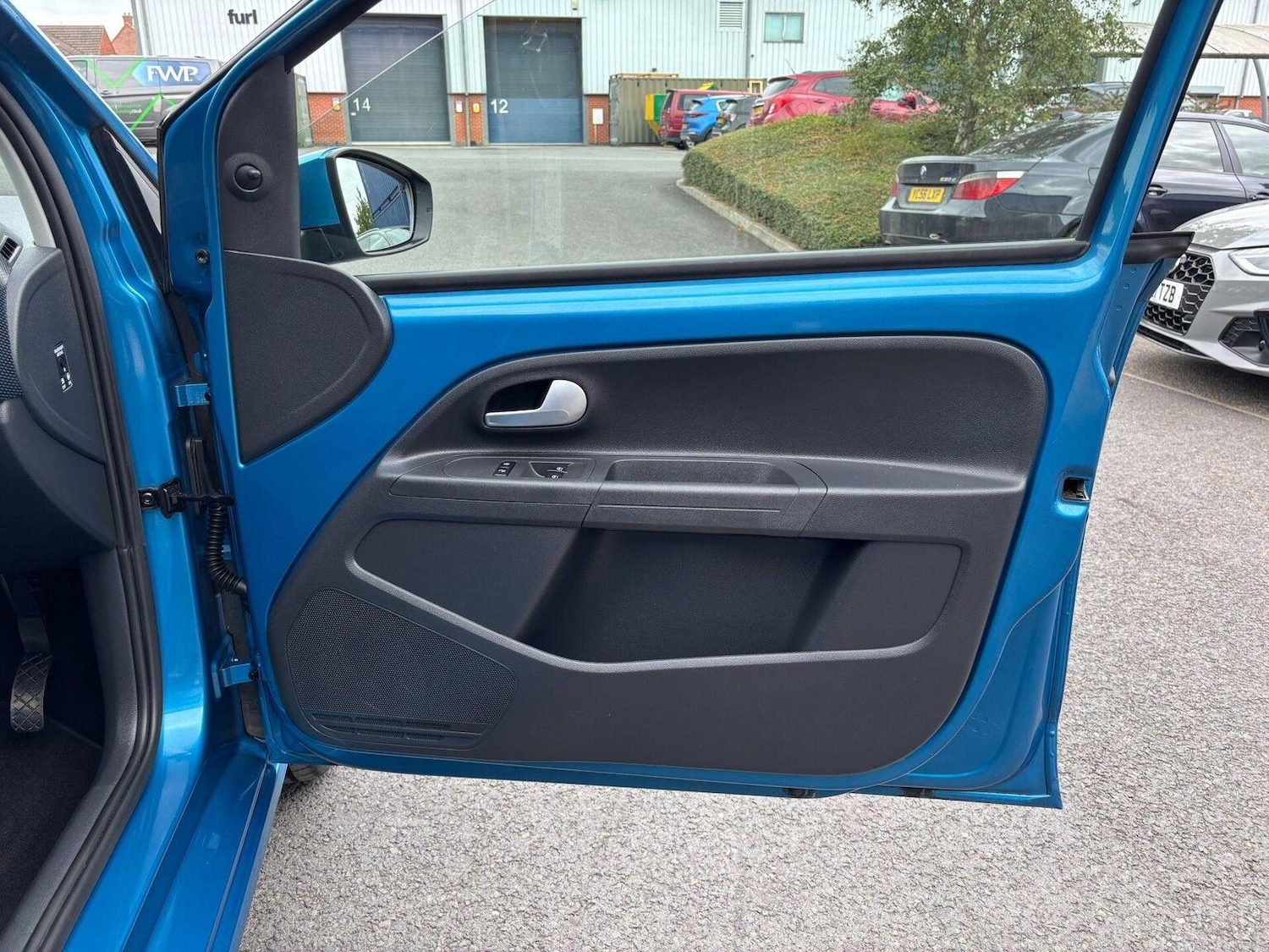 Used Volkswagen up! 2021 for sale - 76673153: Photo 33