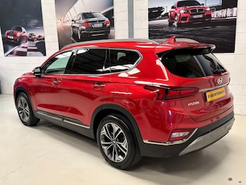 Used Hyundai Santa Fe 2019 for sale - 78352965: Photo