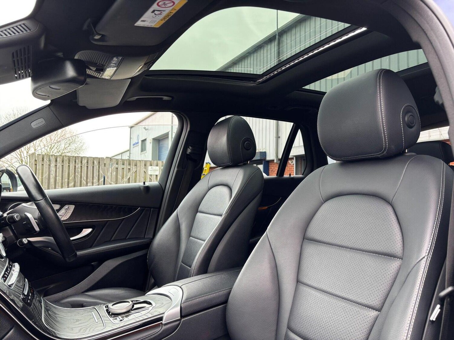 Used Mercedes-Benz GLC 2018 for sale - 78222978: Photo 34