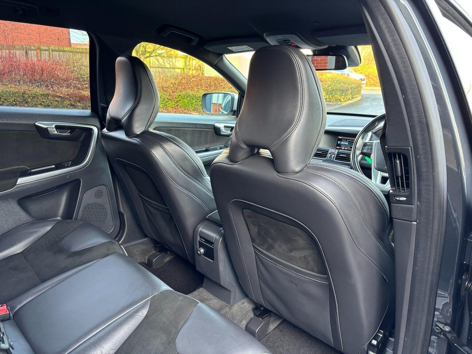 Used Volvo XC60 2015 for sale - 76941813: Photo 18