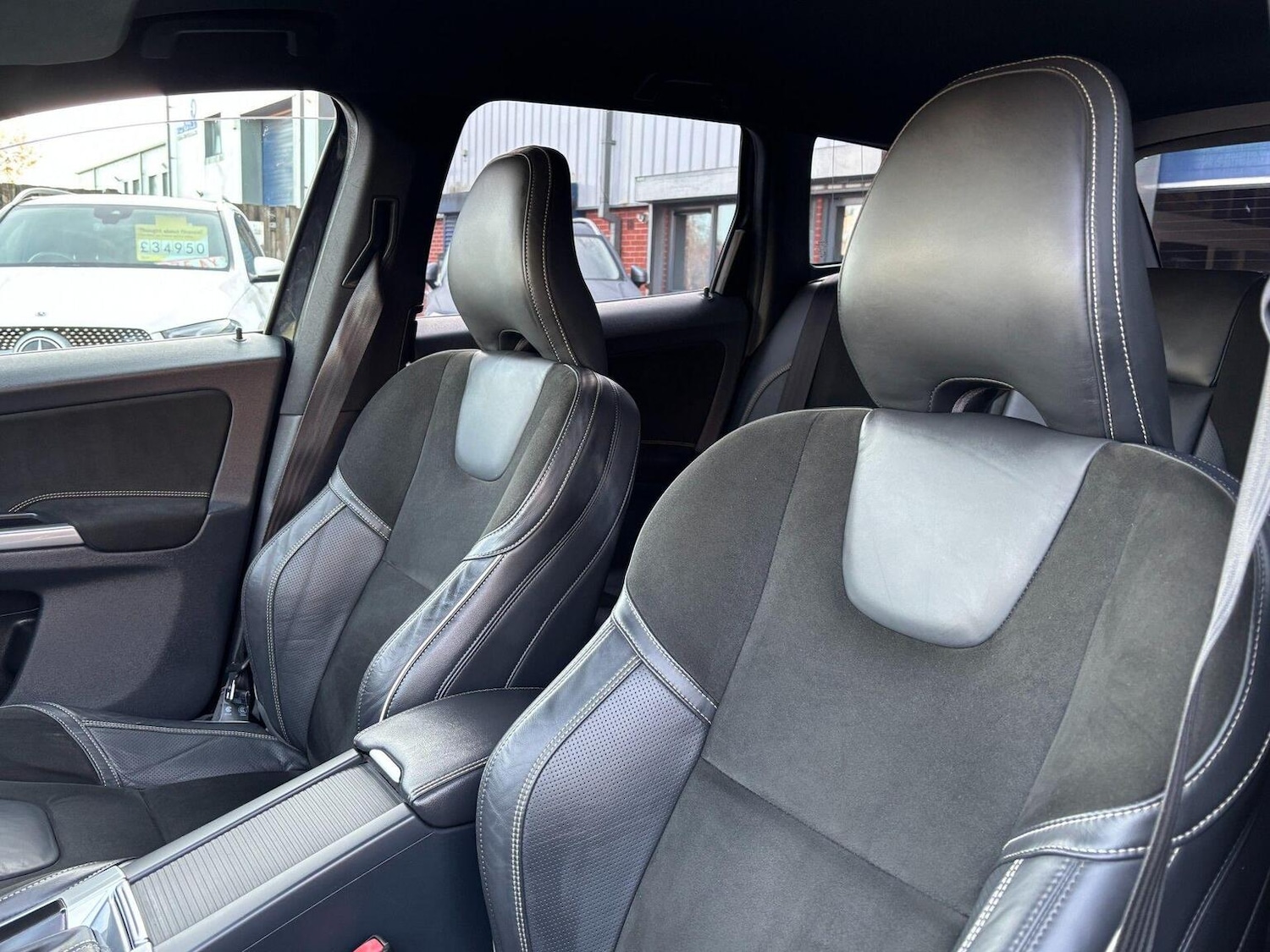 Used Volvo XC60 2015 for sale - 76941813: Photo 27