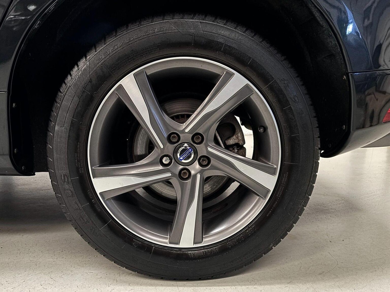 Used Volvo XC60 2015 for sale - 76941813: Photo 36