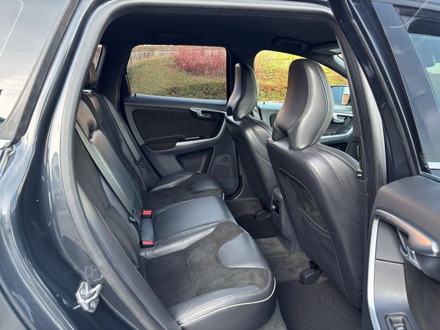 Used Volvo XC60 2015 for sale - 76941813: Photo 7