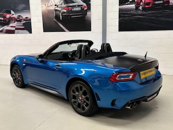 Used Abarth 124 Spider 2018 for sale - 77395158: Photo