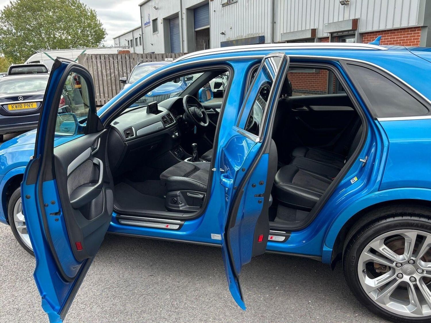 Used Audi Q3 2016 for sale - 77977149: Photo 16