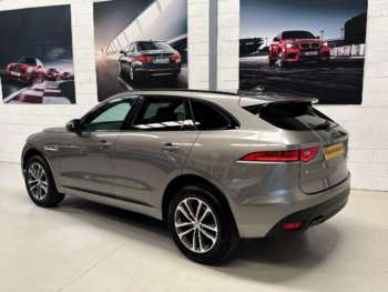 Used Jaguar F-Pace 2019 for sale - 74725873: Photo