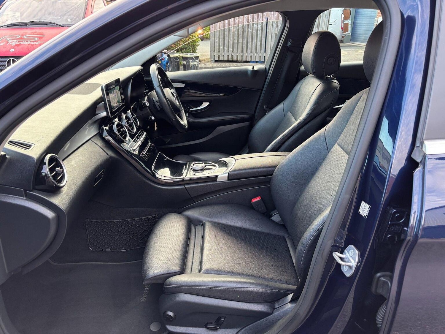 Used Mercedes-Benz C Class 2018 for sale - 78223000: Photo 27