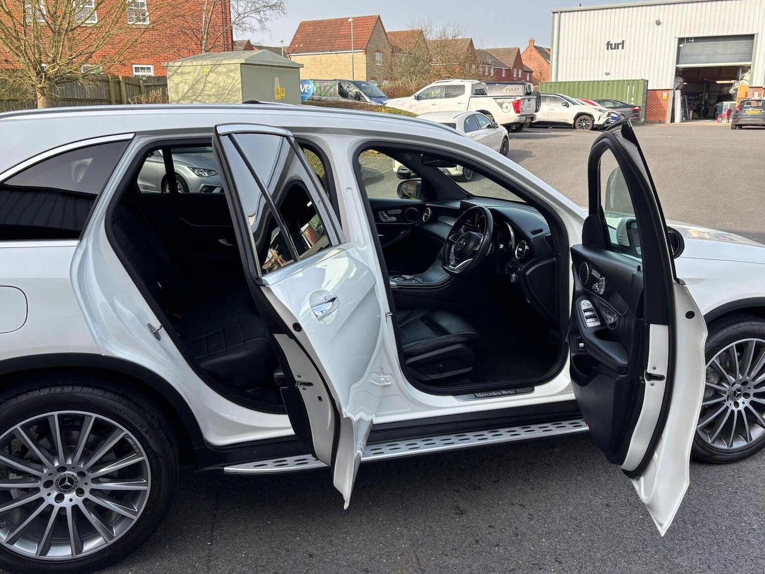 Used Mercedes-Benz GLC 2019 for sale - 78223012: Photo 17