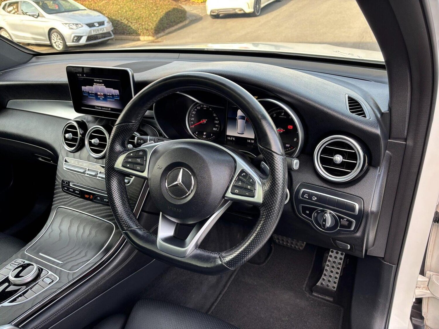 Used Mercedes-Benz GLC 2019 for sale - 78223012: Photo 28