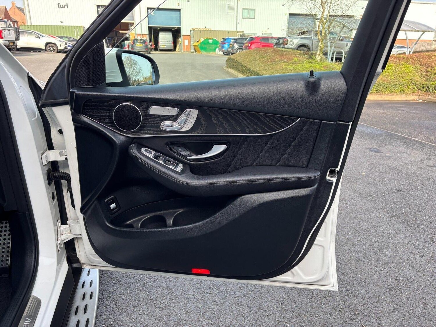 Used Mercedes-Benz GLC 2019 for sale - 78223012: Photo 30