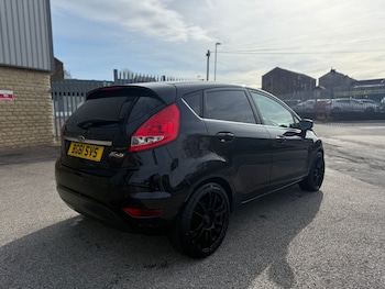 Used Ford Fiesta 2011 for sale - 79605239: Photo