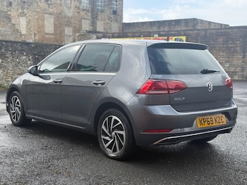 Used Volkswagen Golf 2019 for sale - 78886648: Photo
