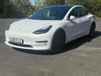 Used Tesla Model 3 2019 for sale - 78887136: Photo