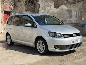 Used Volkswagen Touran 2011 for sale - 78886702: Photo