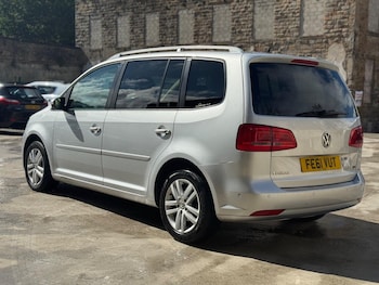 Used Volkswagen Touran 2011 for sale - 78886702: Photo