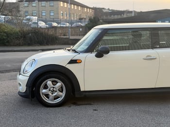 Used MINI Hatch 2011 for sale - 79605158: Photo