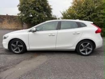 Used Volvo V40 2013 for sale - 79604966: Photo