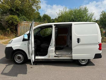 Used Nissan NV200 2013 for sale - 79279203: Photo