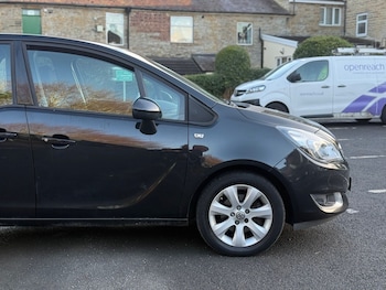 Used Vauxhall Meriva 2017 for sale - 79605032: Photo