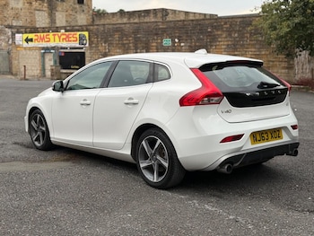 Used Volvo V40 2013 for sale - 78886784: Photo