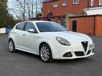 Used Alfa Romeo Giulietta 2010 for sale - 79605209: Photo