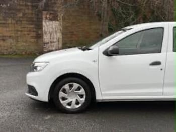 Used Dacia Sandero 2017 for sale - 79605008: Photo