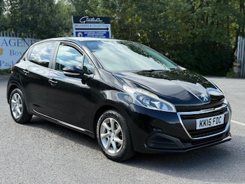 Used Peugeot 208 2015 for sale - 78886622: Photo
