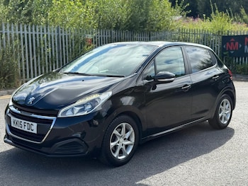 Used Peugeot 208 2015 for sale - 78886622: Photo