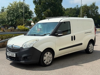 Used Vauxhall Combo 2015 for sale - 79628608: Photo
