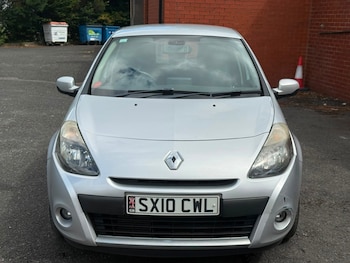 Used Renault Clio 2010 for sale - 79605348: Photo