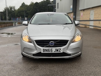 Used Volvo V40 2015 for sale - 78886625: Photo