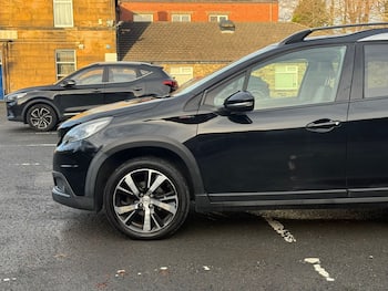 Used Peugeot 2008 2016 for sale - 79605040: Photo