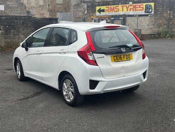 Used Honda Jazz 2016 for sale - 79236257: Photo