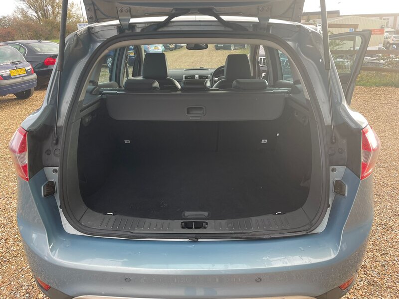 Used Ford Kuga 2009 for sale - 76469066: Photo 17