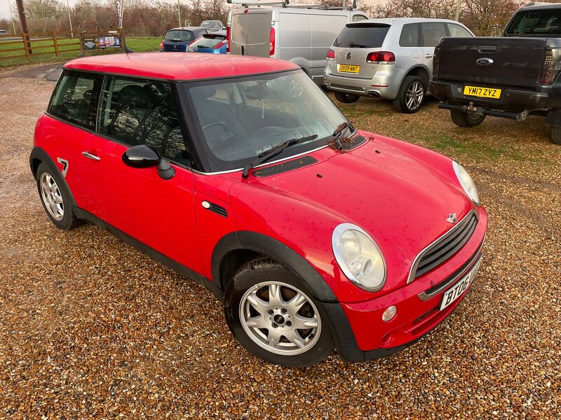 Used MINI Hatch 2006 for sale - 76836486: Photo 2