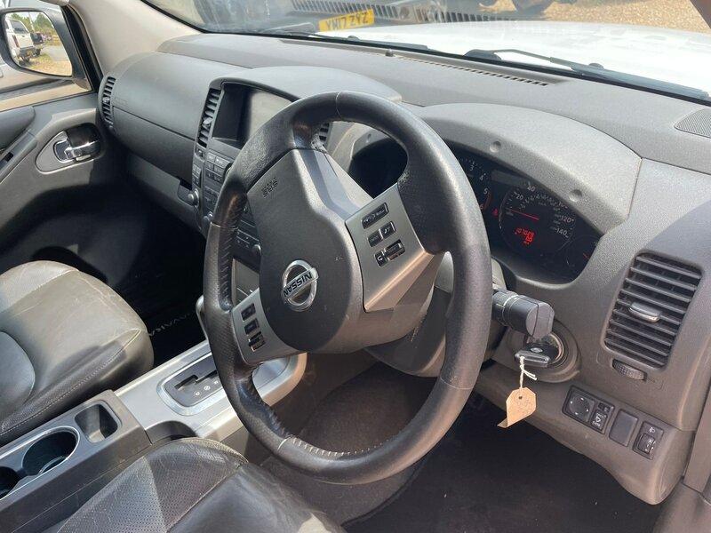 Used Nissan Navara 2013 for sale - 76431780: Photo 13