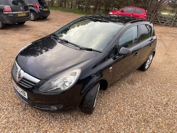 Used Vauxhall Corsa 2010 for sale - 77037161: Photo