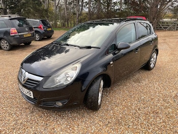 Used Vauxhall Corsa 2010 for sale - 77037161: Photo
